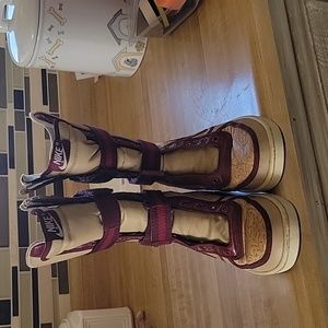 NWOT! Nike swoosh sneaker boots!